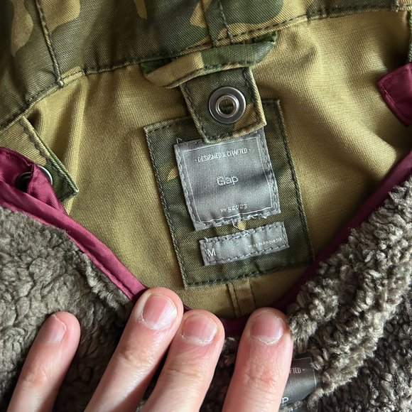 Vintage camo jacket by The Gap. - Picture 5 of 6